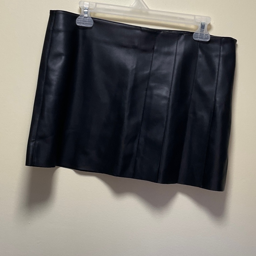 MNG Mango Sleek Black Leather Mini Skirt